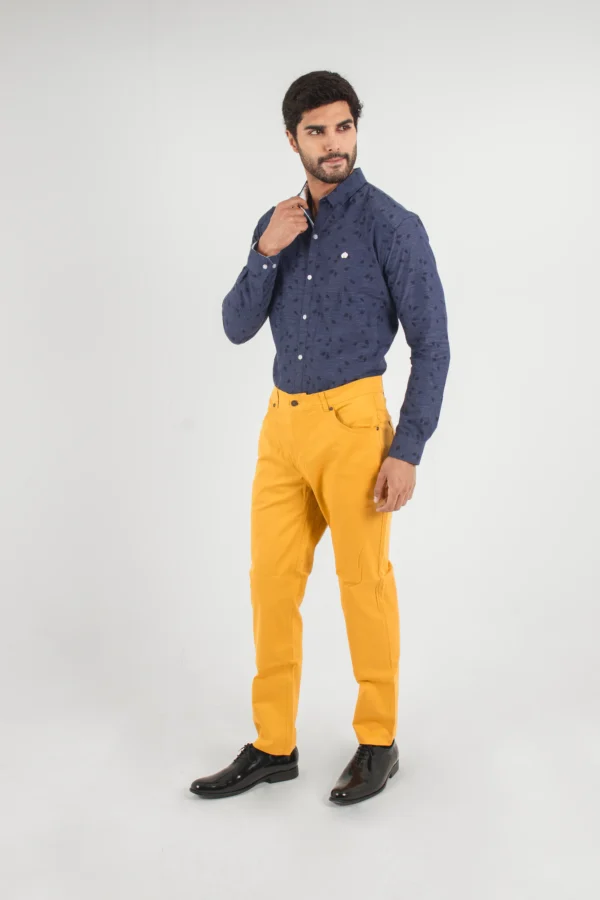 Camisa de lino de corte de cuello - Imagen 2